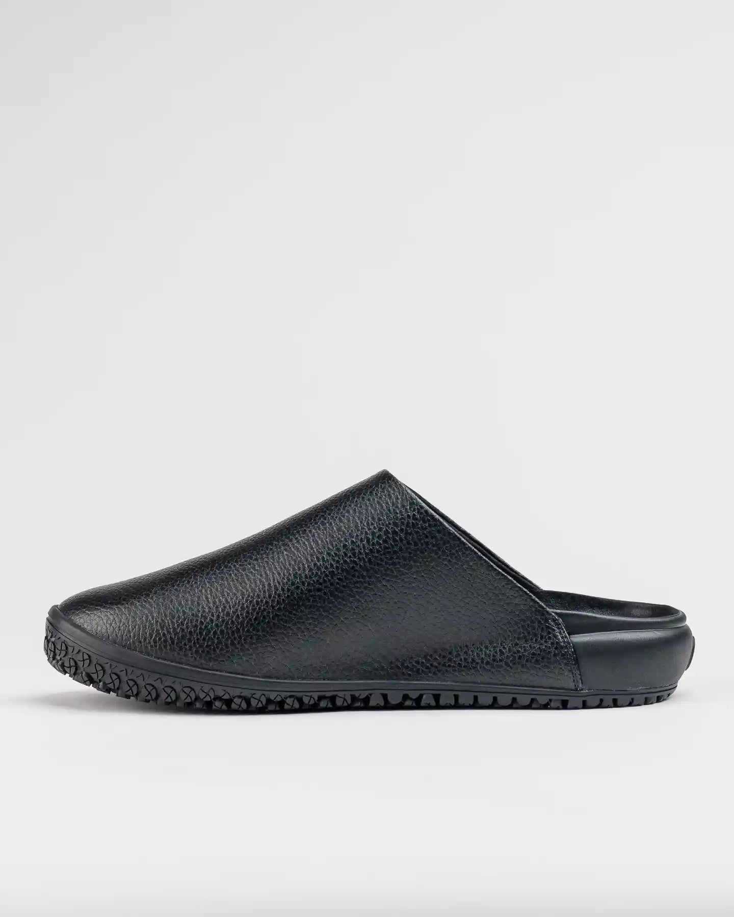 Snibbs The Clog - Eclipse Black: Vegan leather, textured upper, ridged sole; stylish, water-resistant mules for work or casual wear.